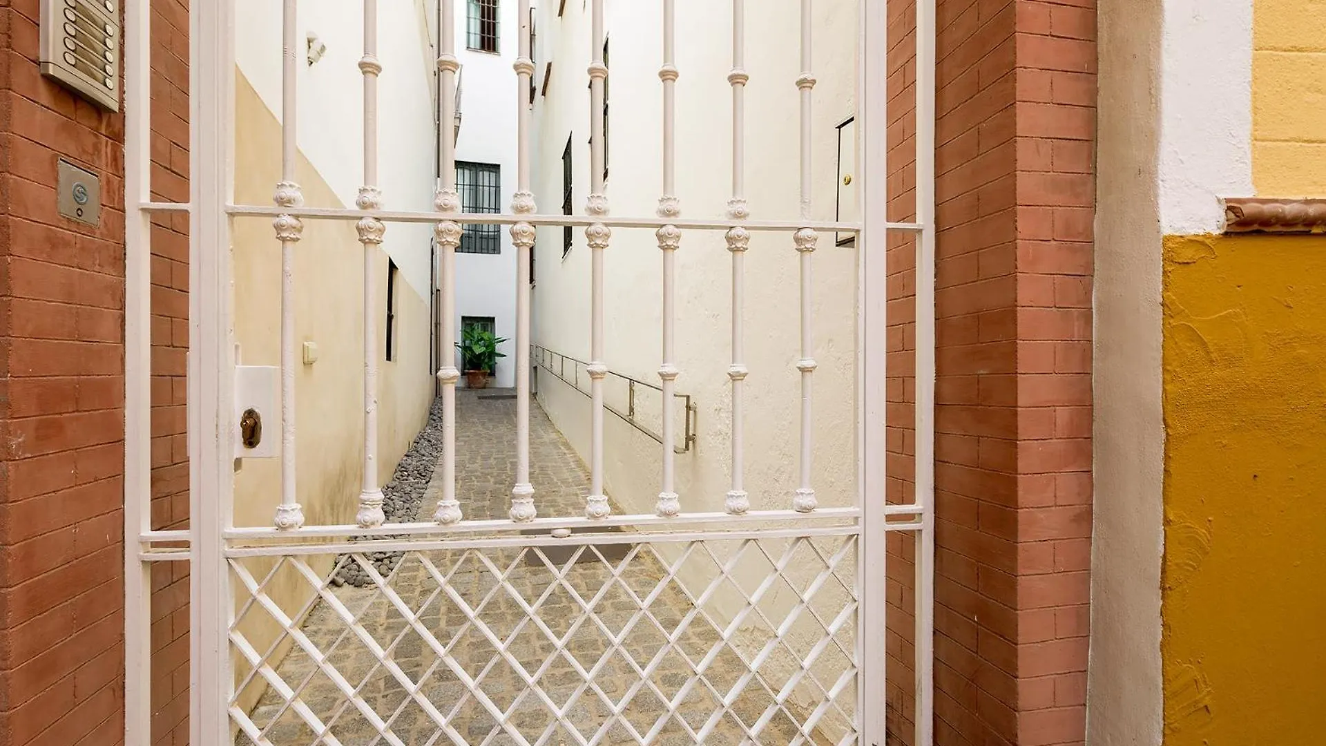 Apartment Veoapartment Corral Rey Seville Spain